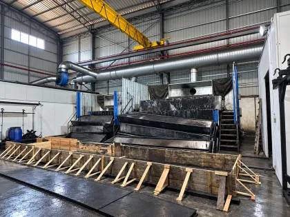 Dip coating tanks with the drain-off area