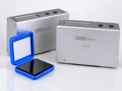 60° gloss meters with calibration tile